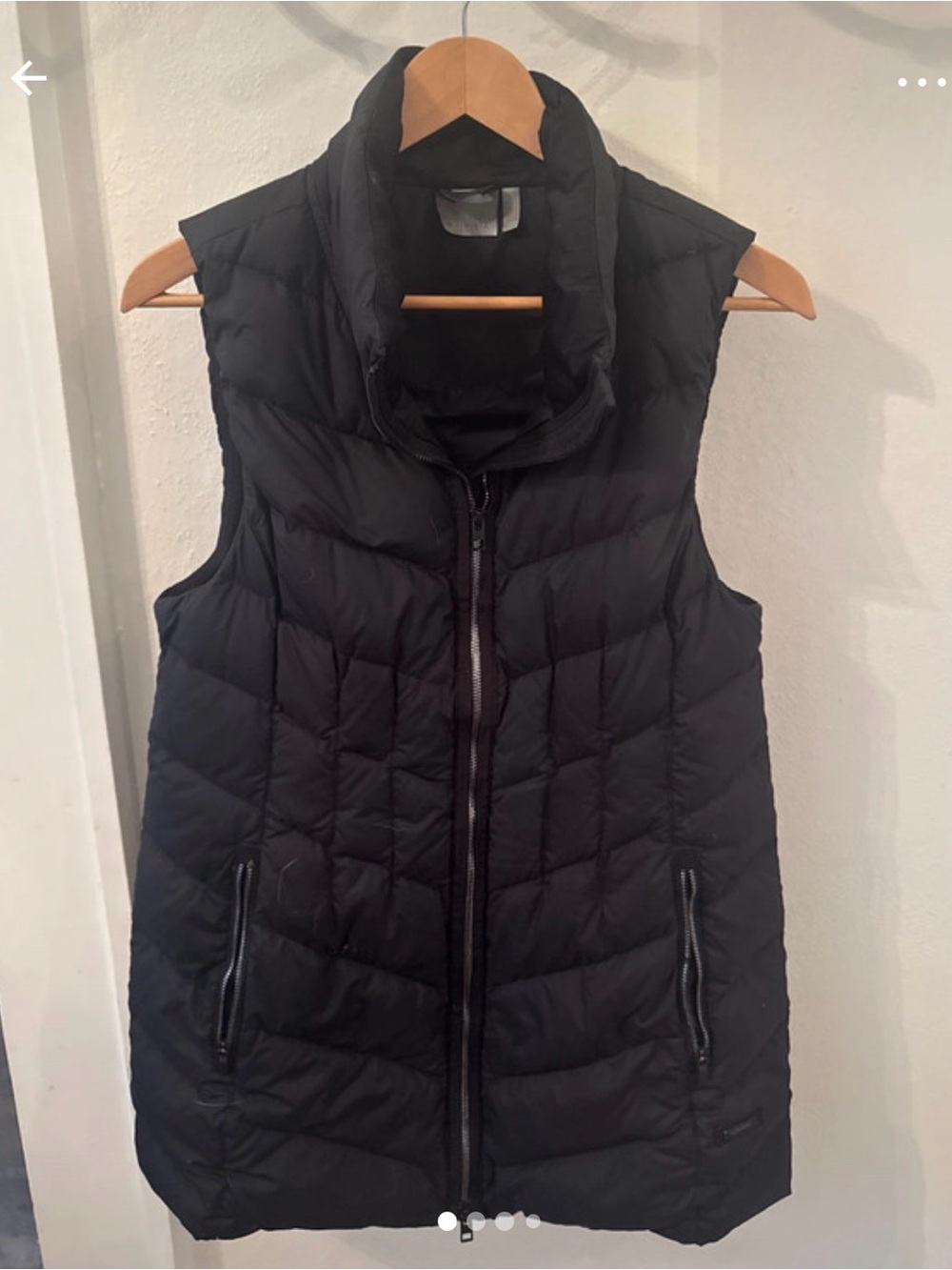 Classic Black Quilted Puffer Vest athleta tunic length- Women